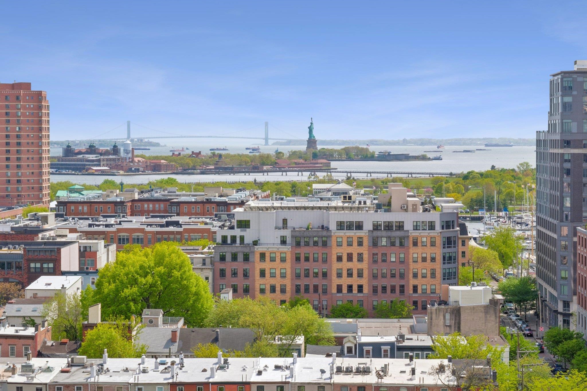 135 MONTGOMERY ST Unit: 16-A