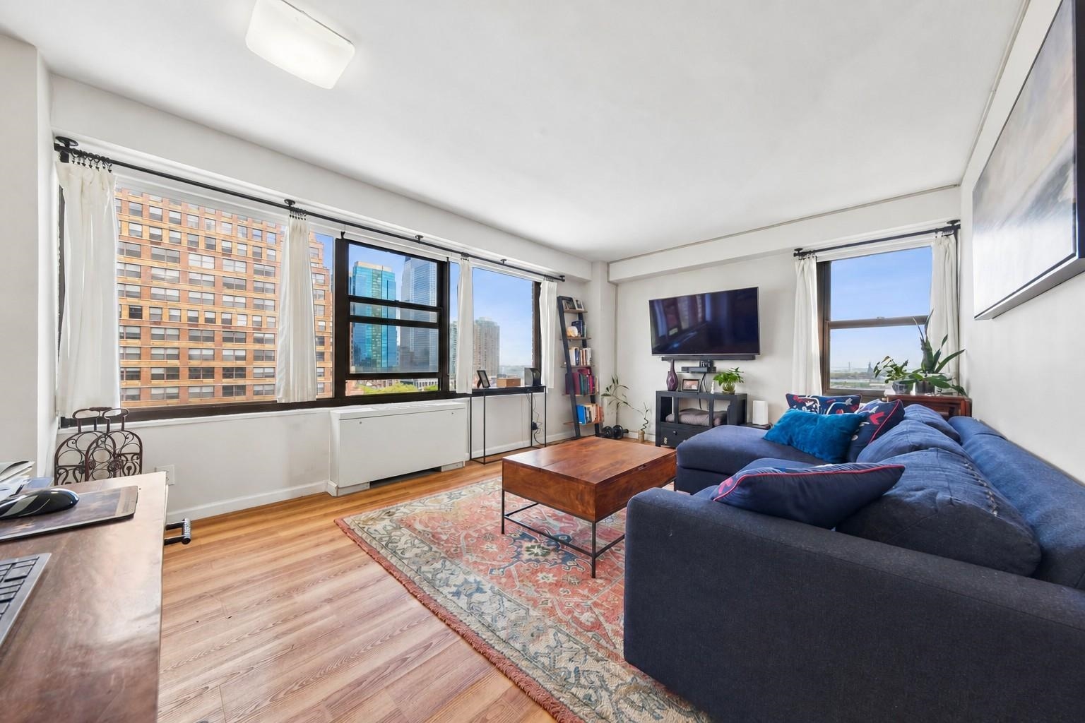 135 MONTGOMERY ST Unit: 16-A