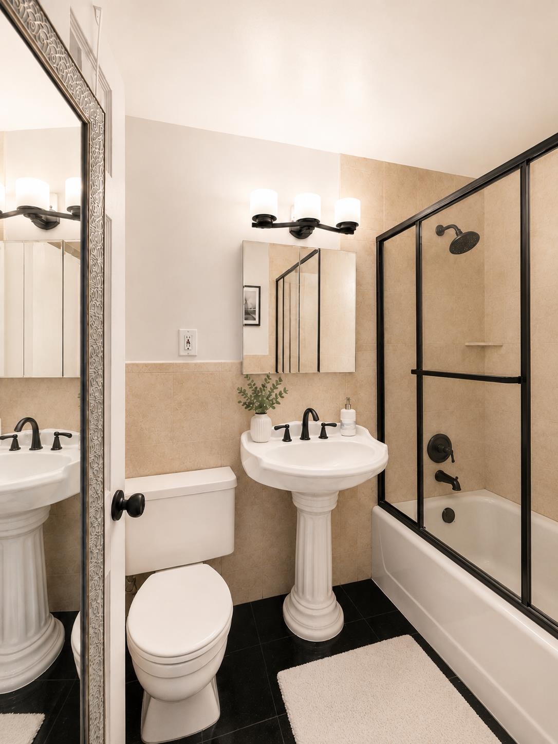135 MONTGOMERY ST Unit: 16-A