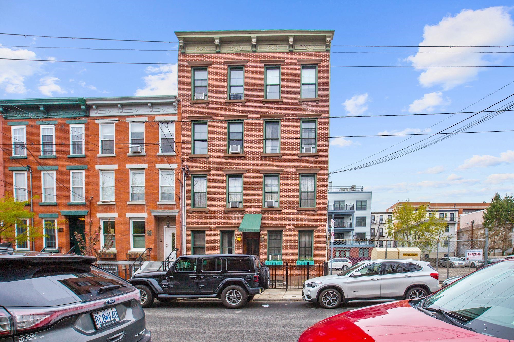 314 6TH ST Unit: B