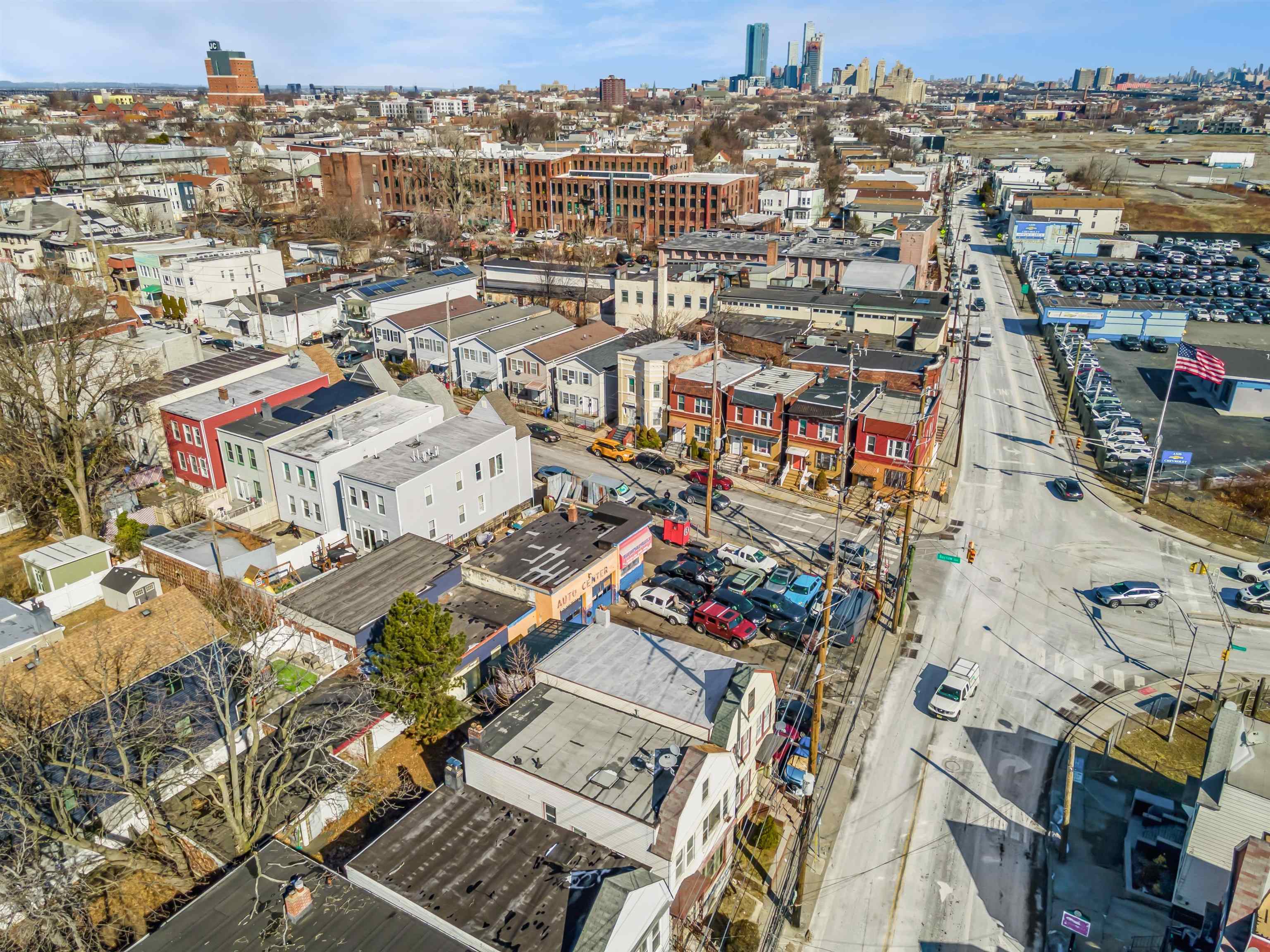 3-7 BAYVIEW AVE