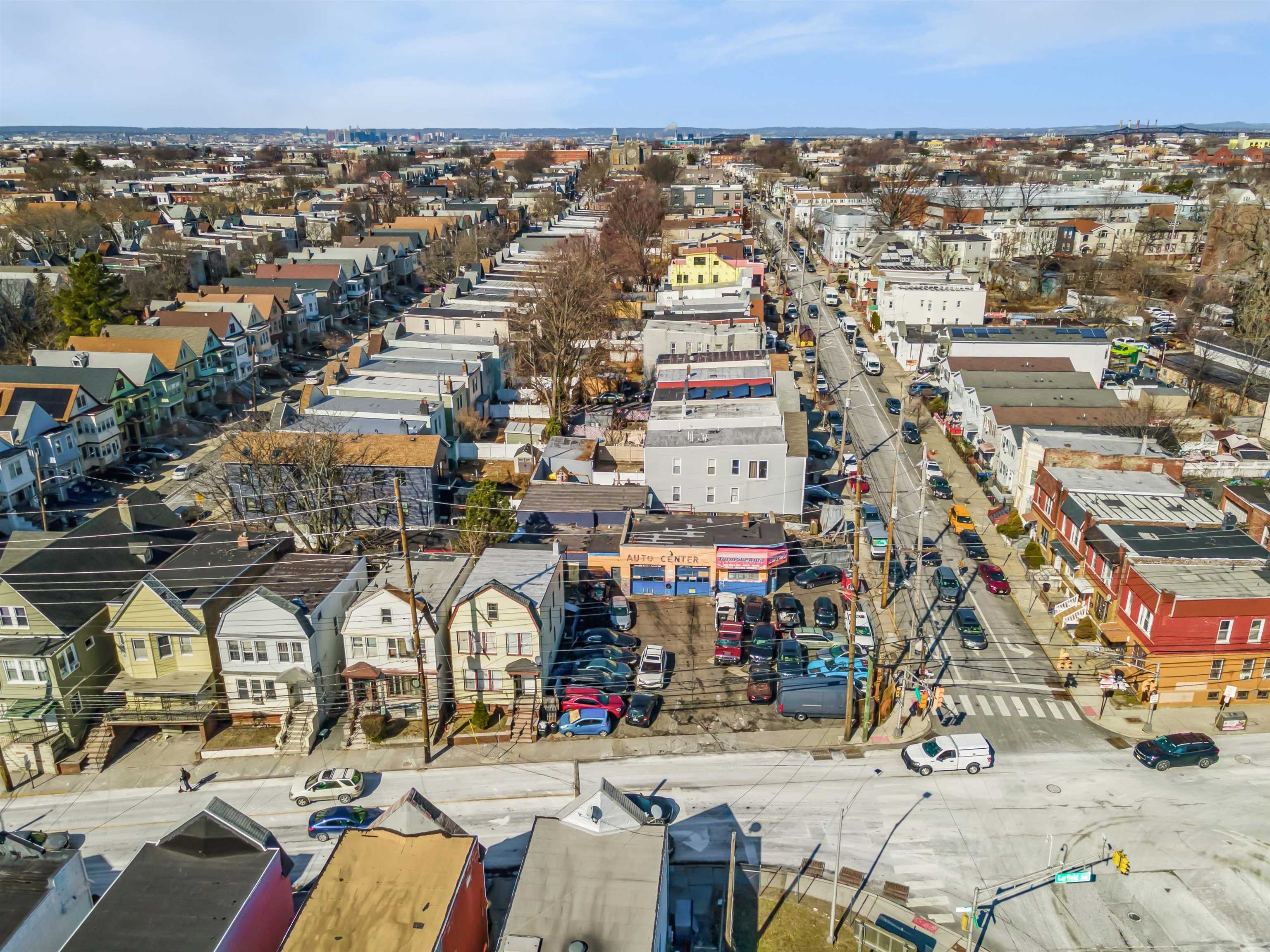 3-7 BAYVIEW AVE