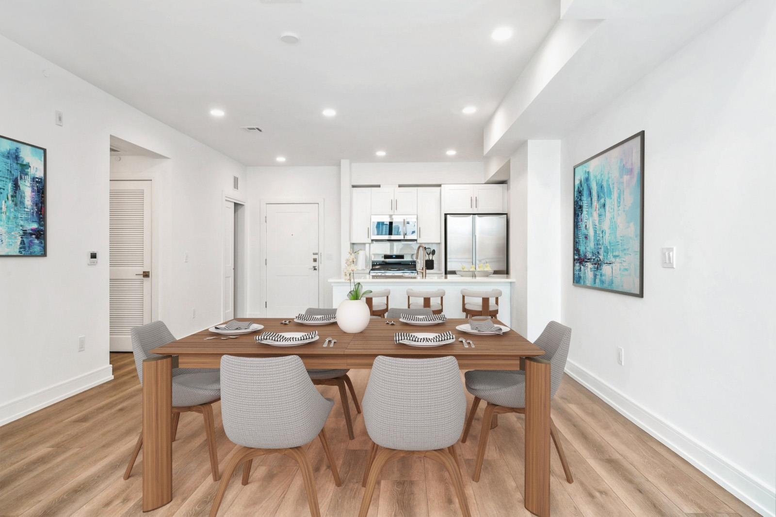 32 JONES ST Unit: 302
