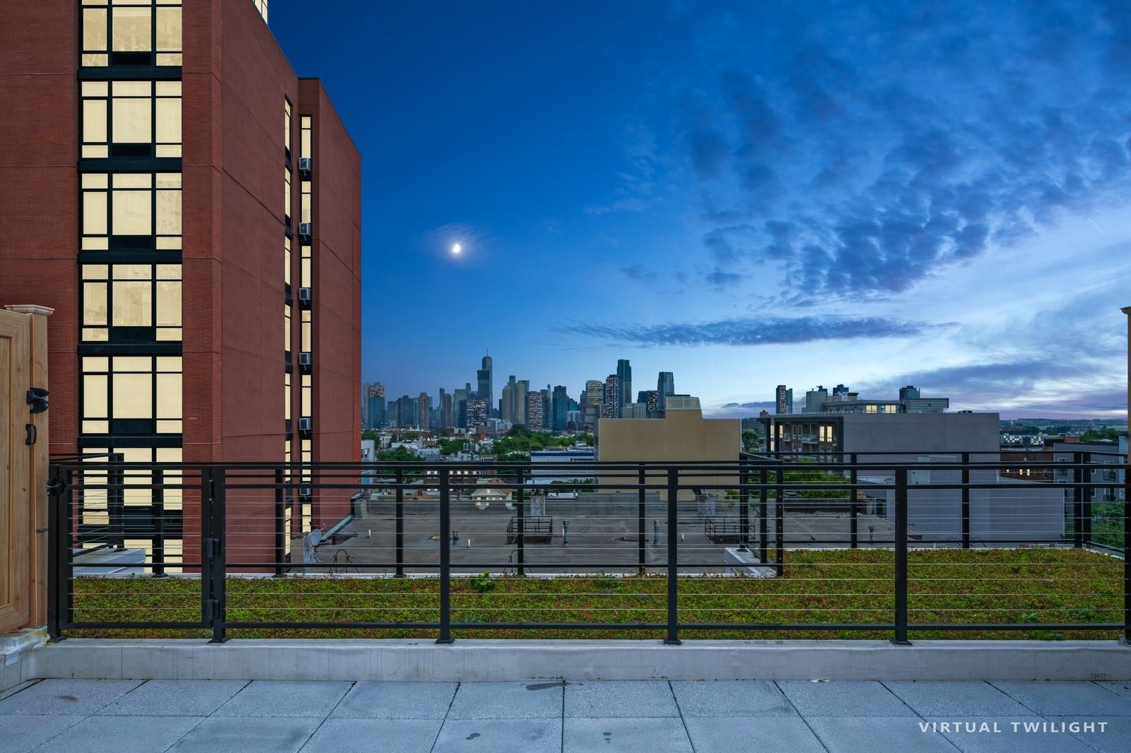 32 JONES ST Unit: 302