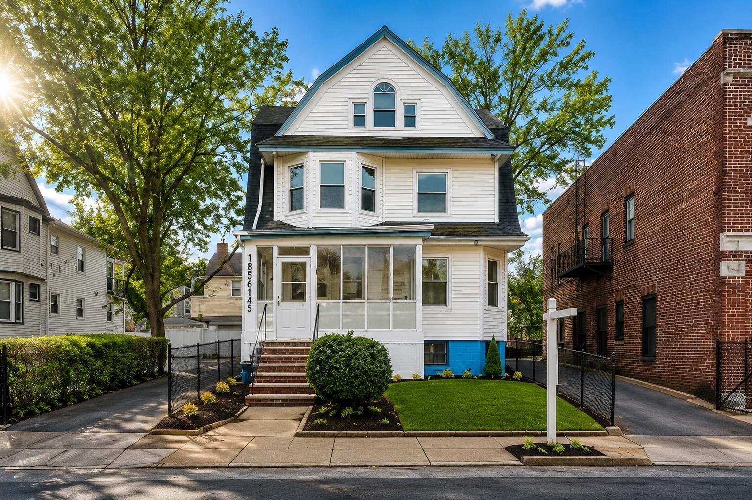 127 NORTH 16TH ST