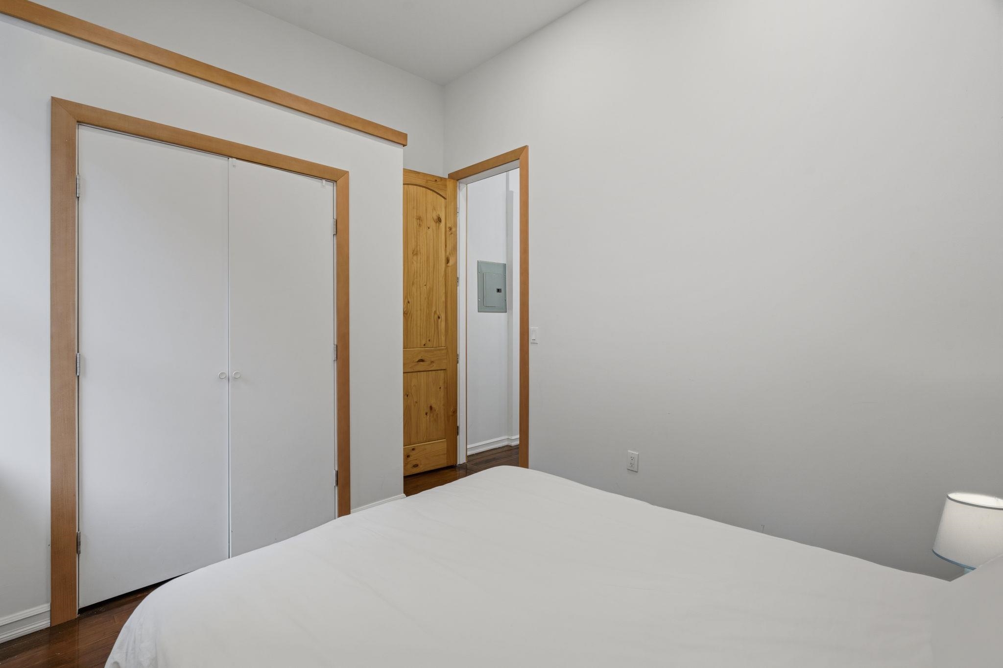 25 HIGH ST Unit: 4