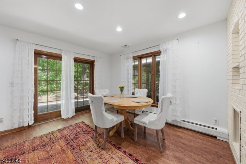 2 Carol Rd