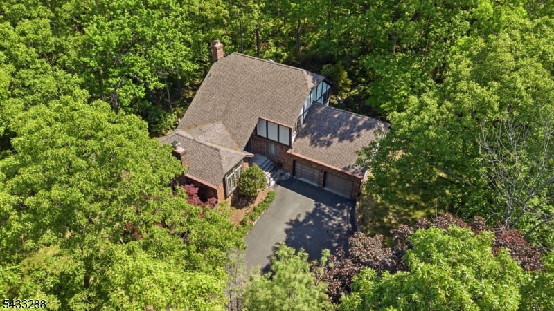 2 Carol Rd