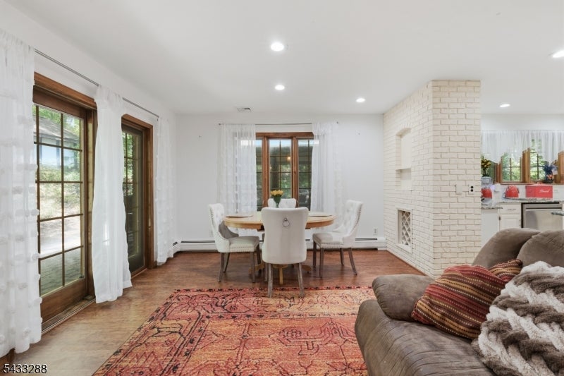 2 Carol Rd