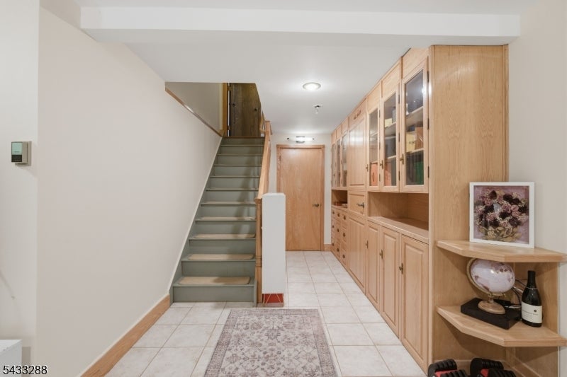 2 Carol Rd