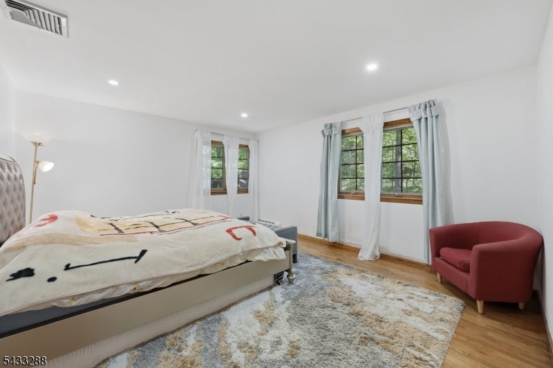 2 Carol Rd