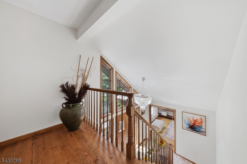 2 Carol Rd