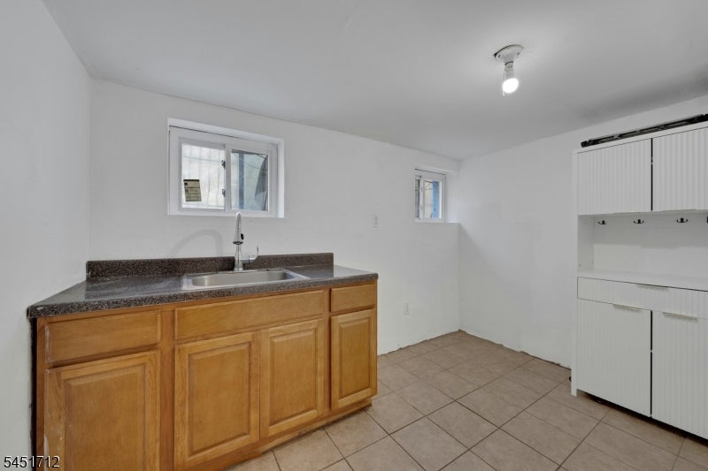 127 N 16Th St