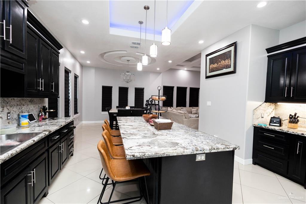 8404 Bougainvillea Drive