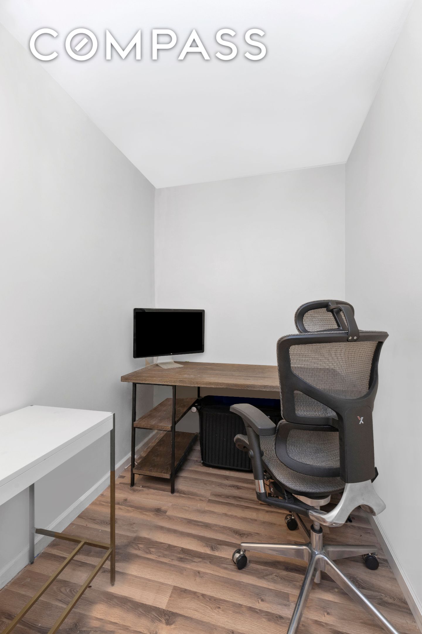 300 Rector Place 6T