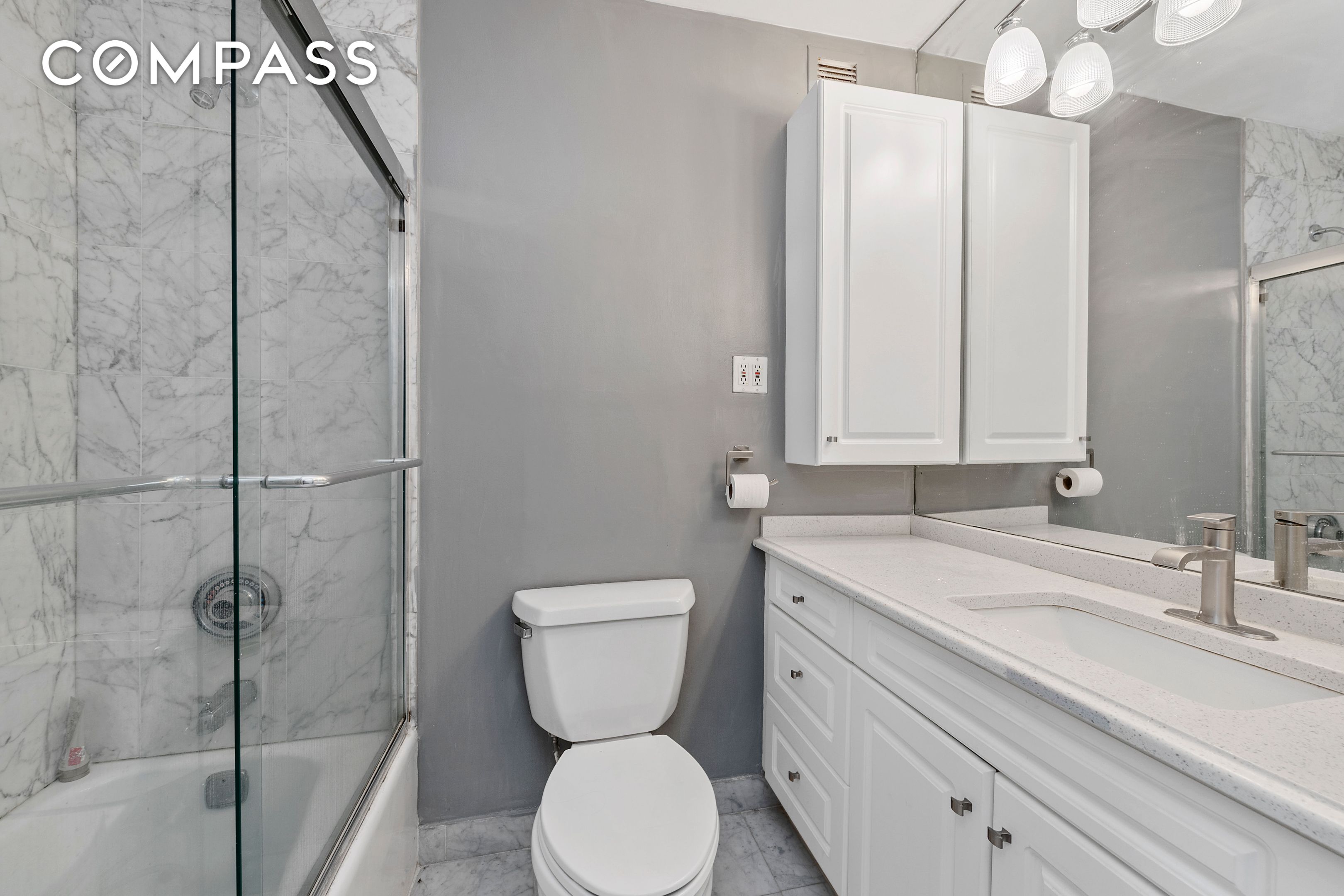 300 Rector Place 6T
