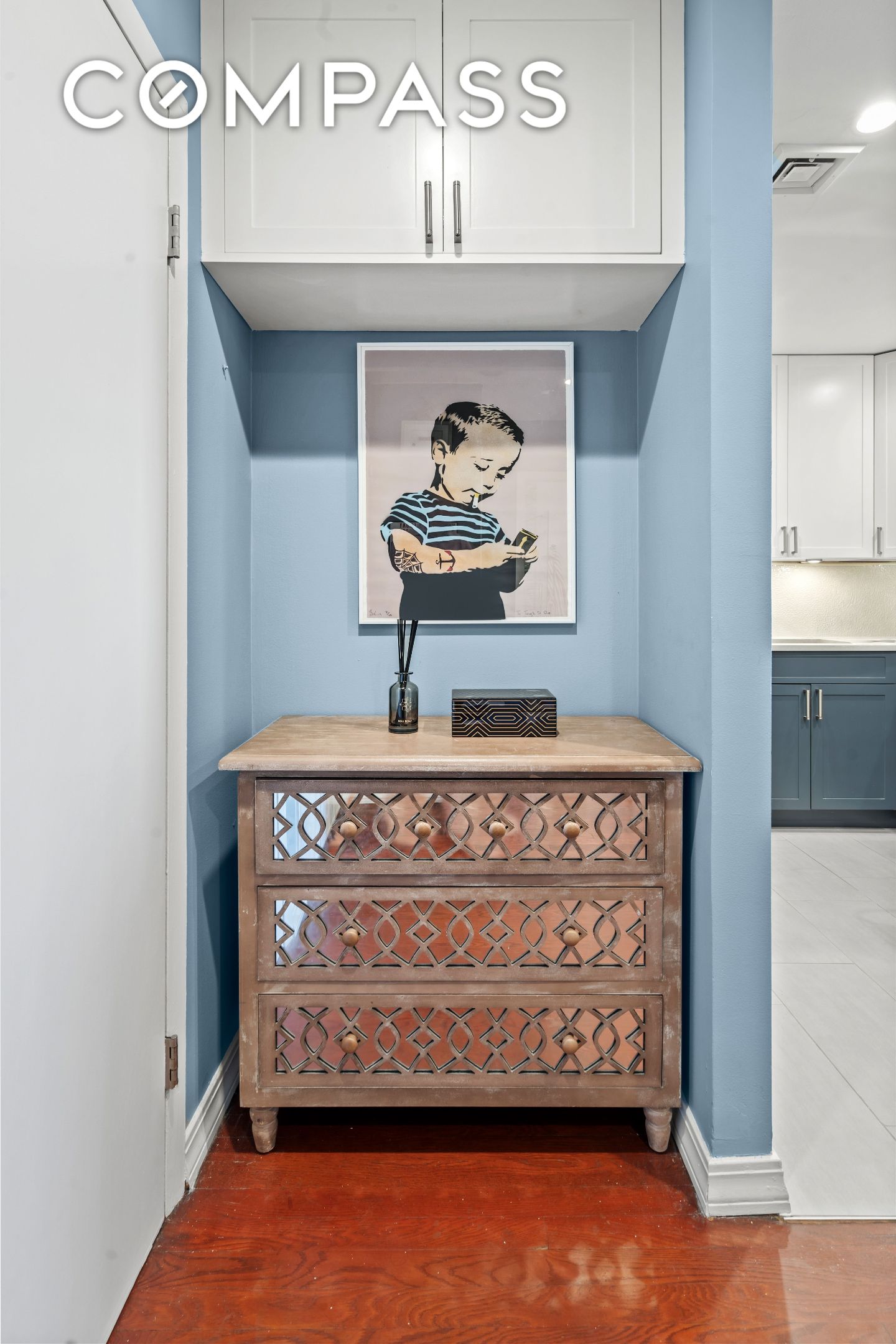 3 Hanover Square 19J