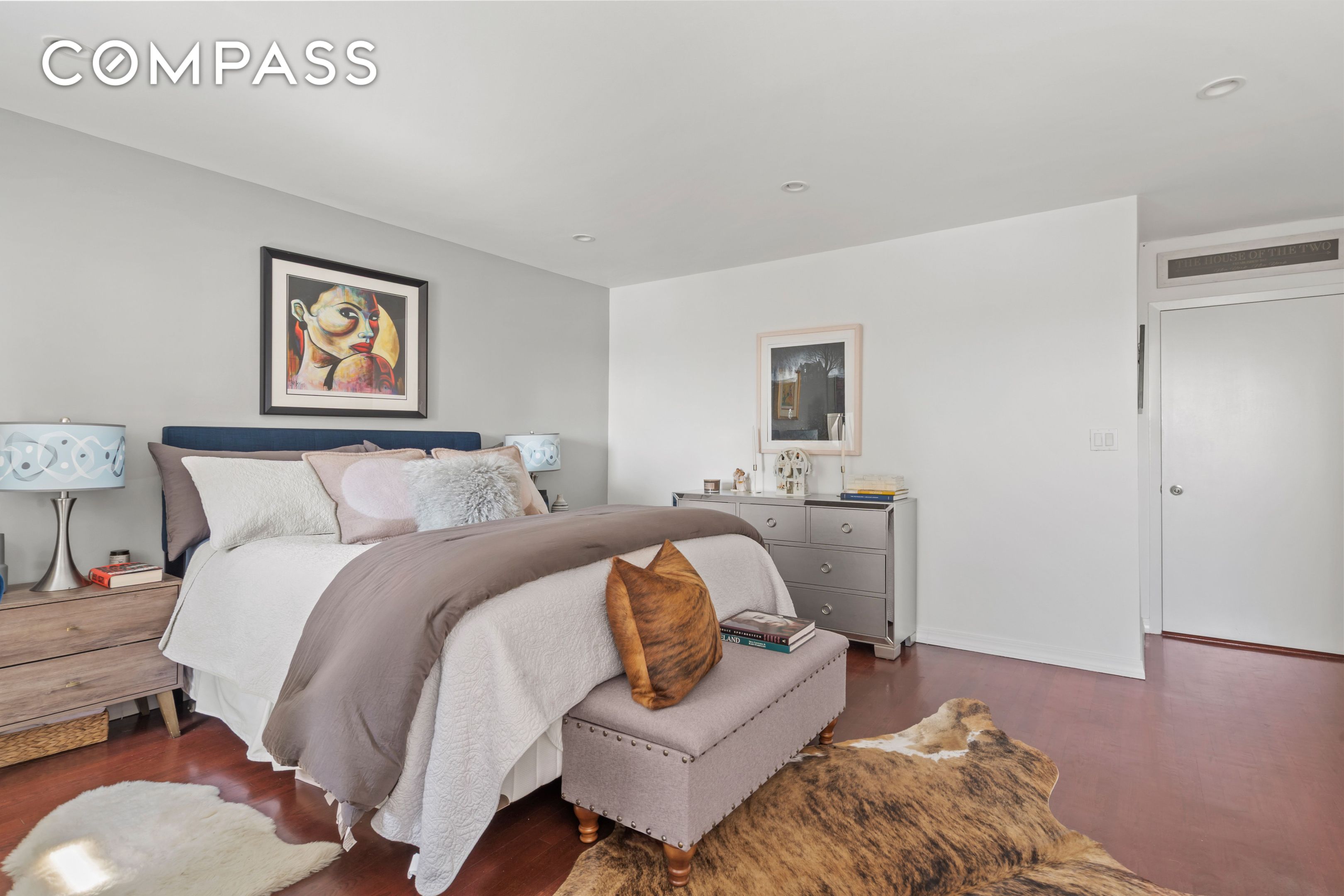 3 Hanover Square 19J