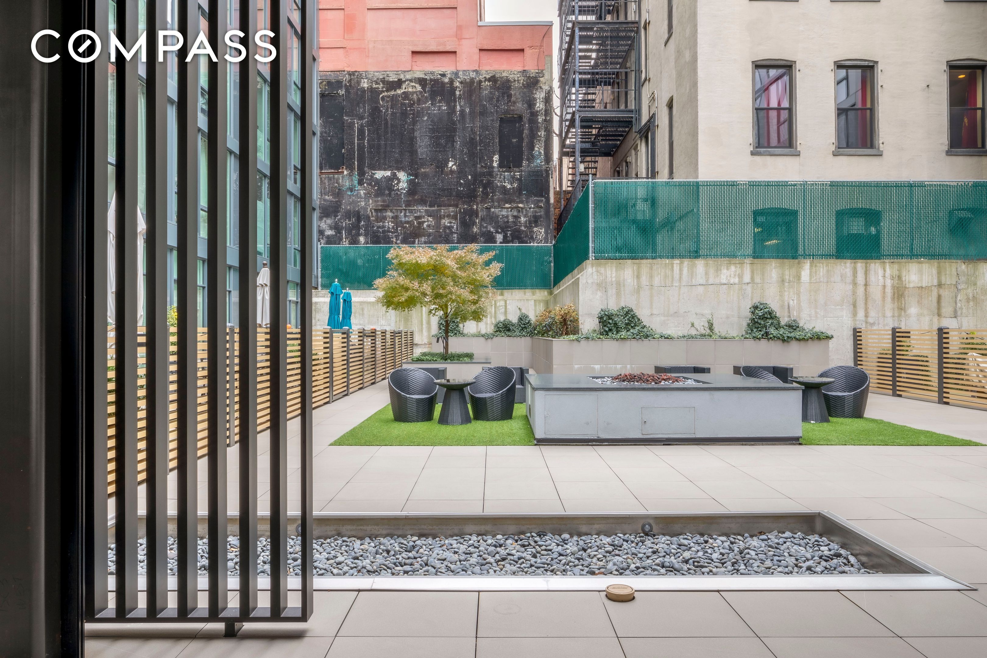 540 W 49th Street 405S