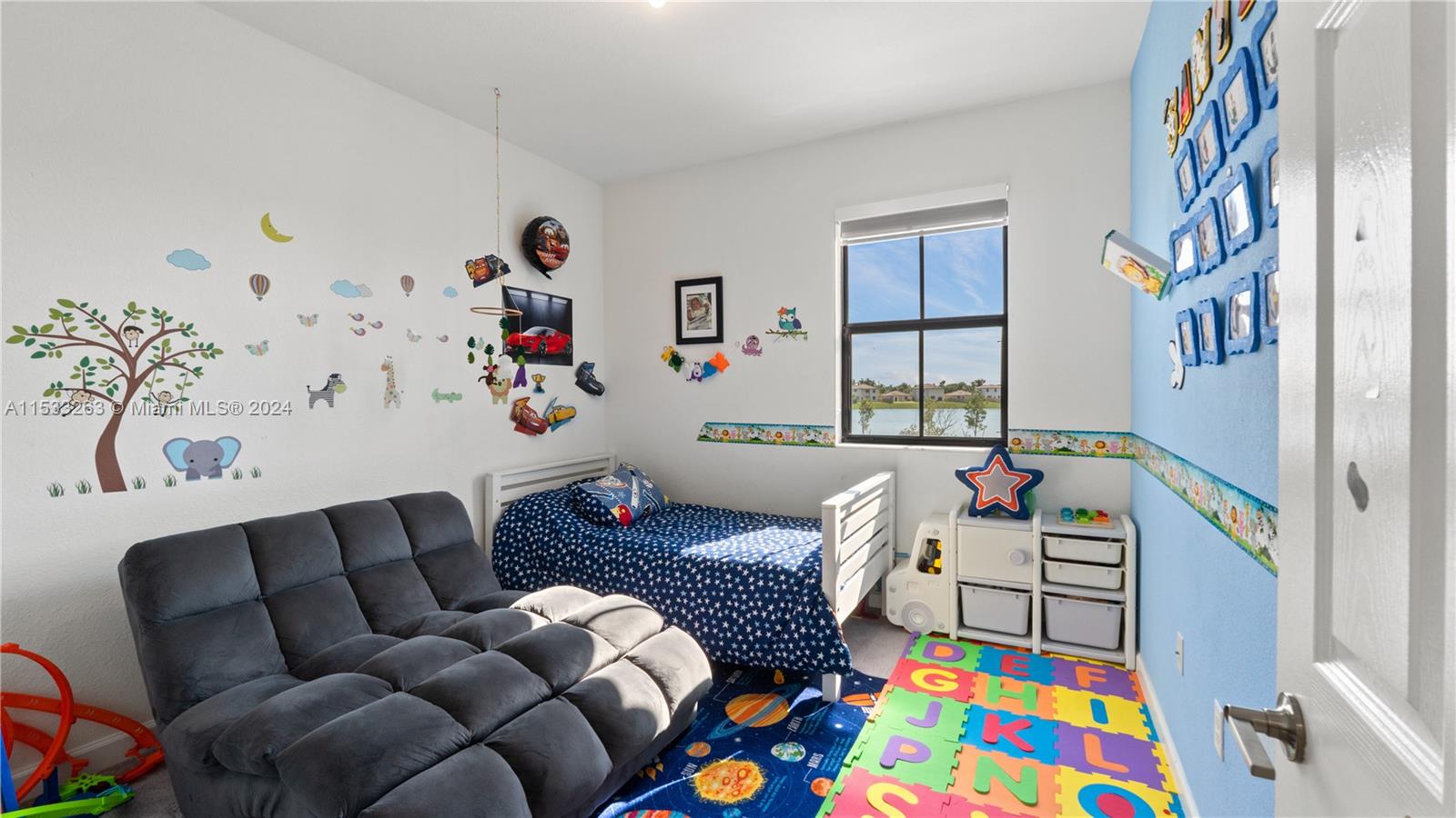 10323 SW 228th Ter
