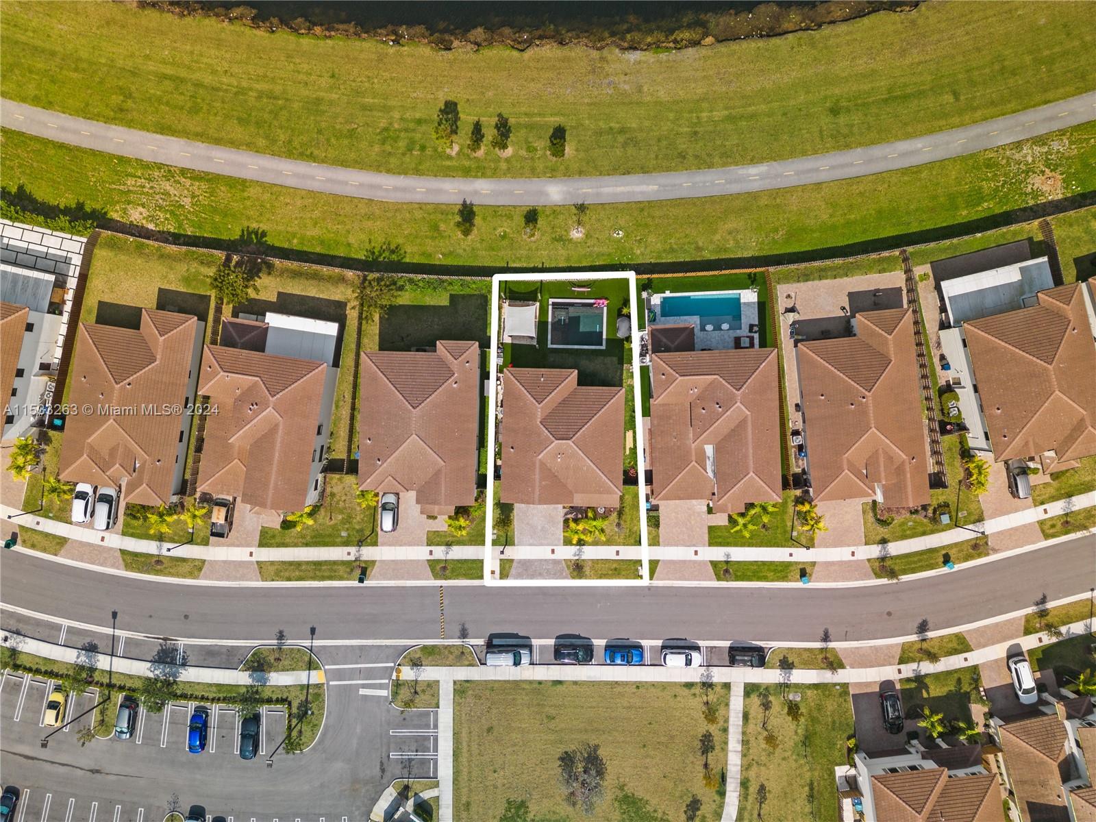 10323 SW 228th Ter