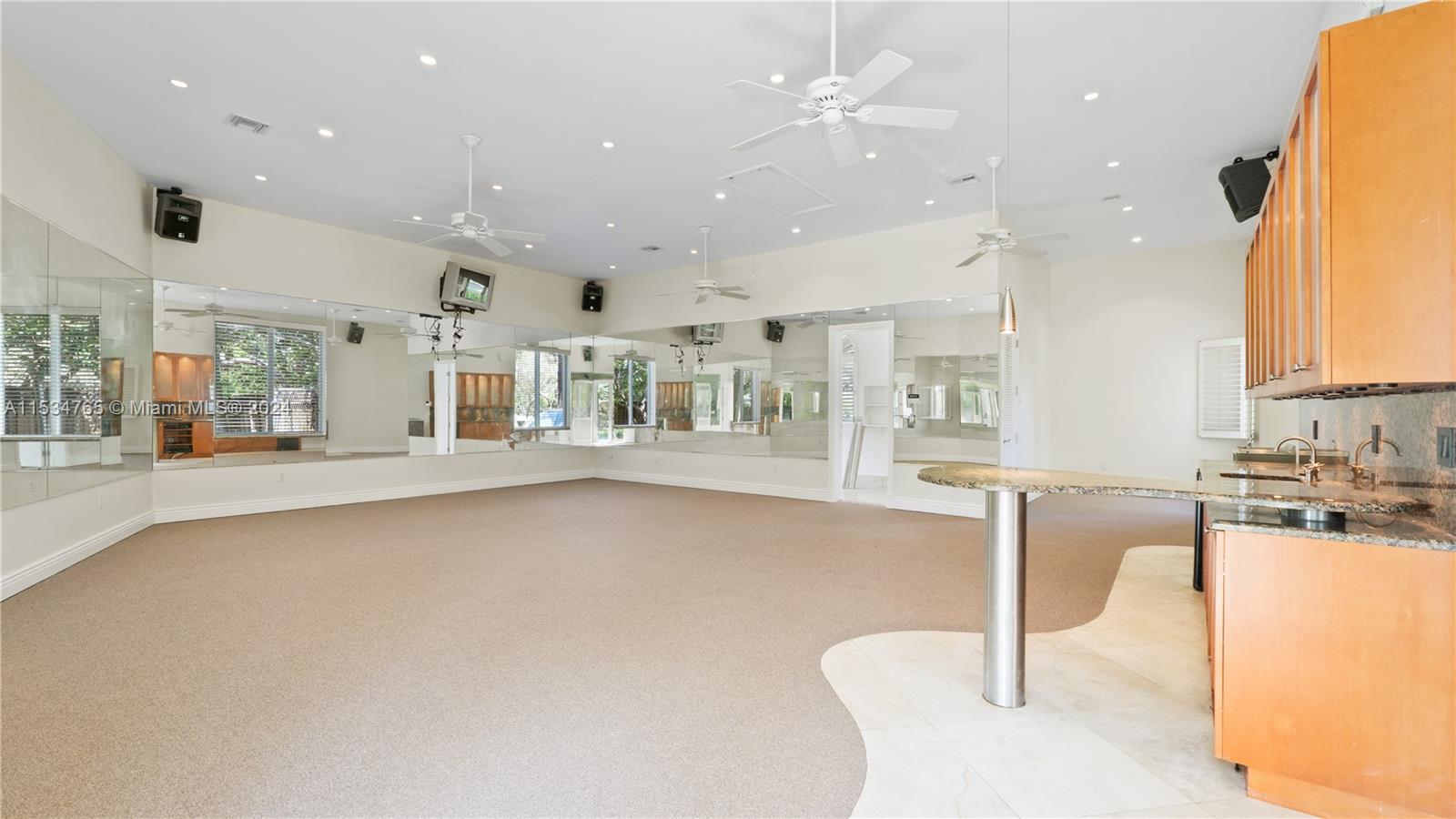 18150 SW 77th Ave
