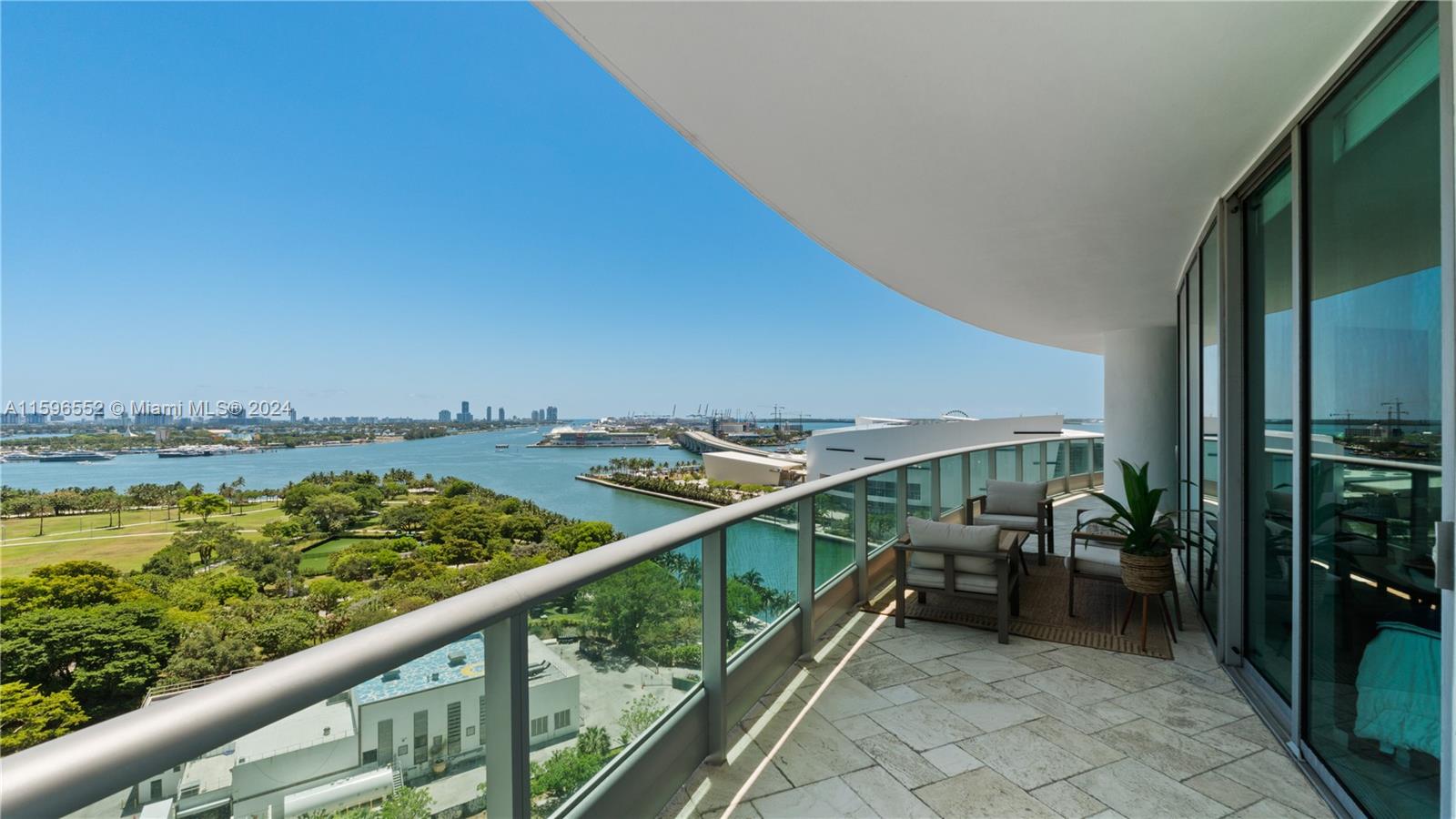 900 Biscayne Blvd # 1806
