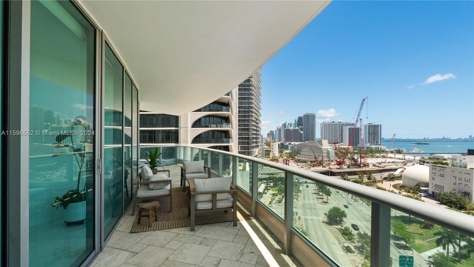 900 Biscayne Blvd # 1806