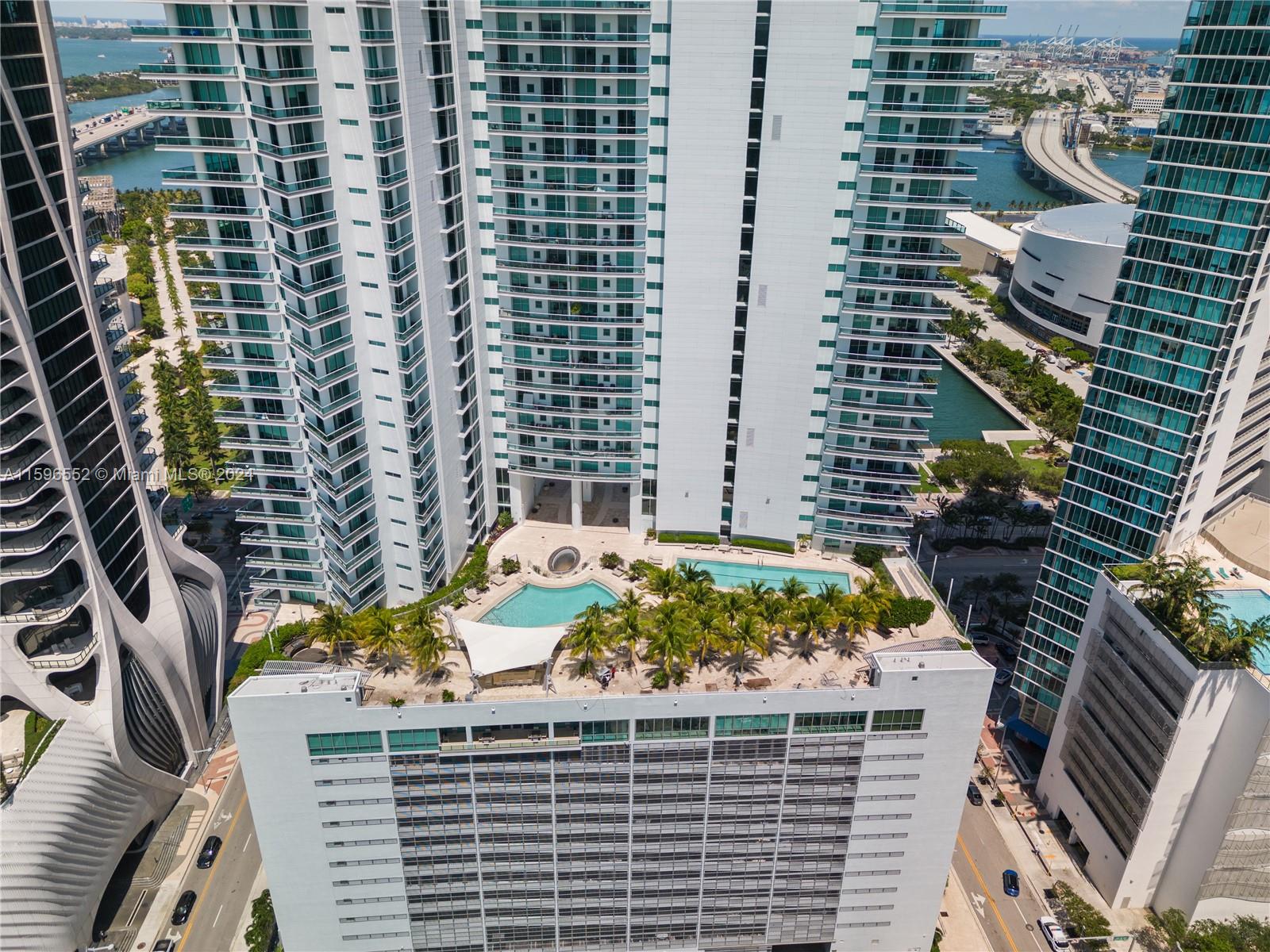 900 Biscayne Blvd # 1806