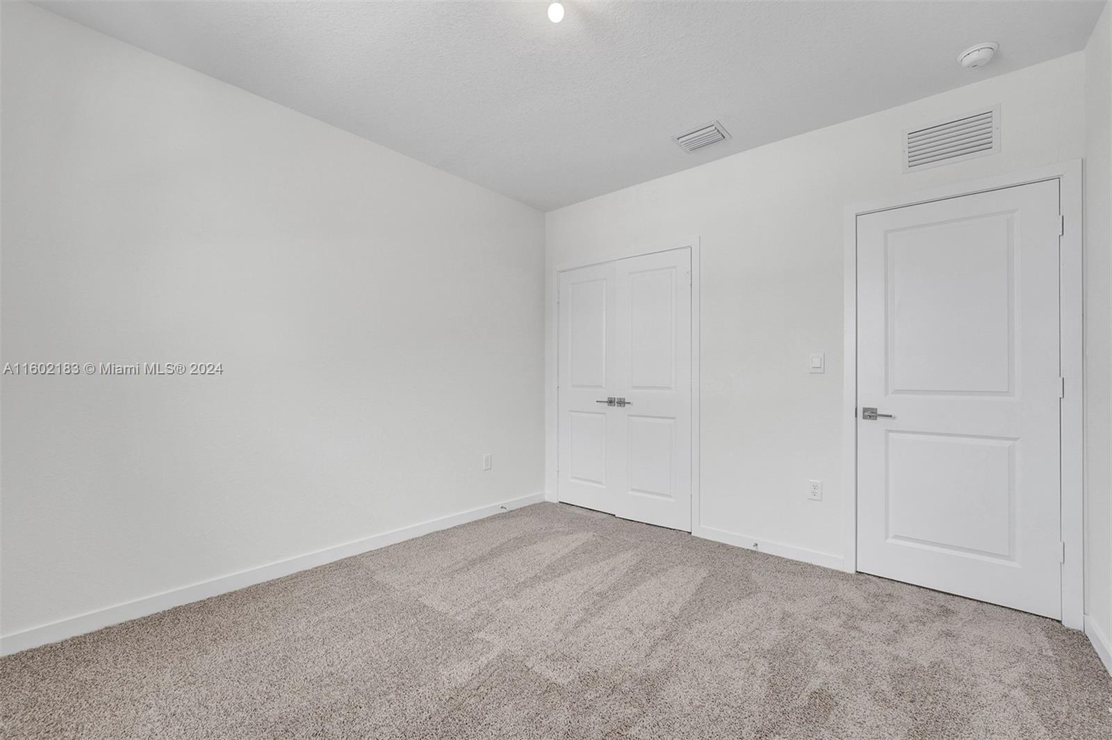 1713 SE 9th Ter