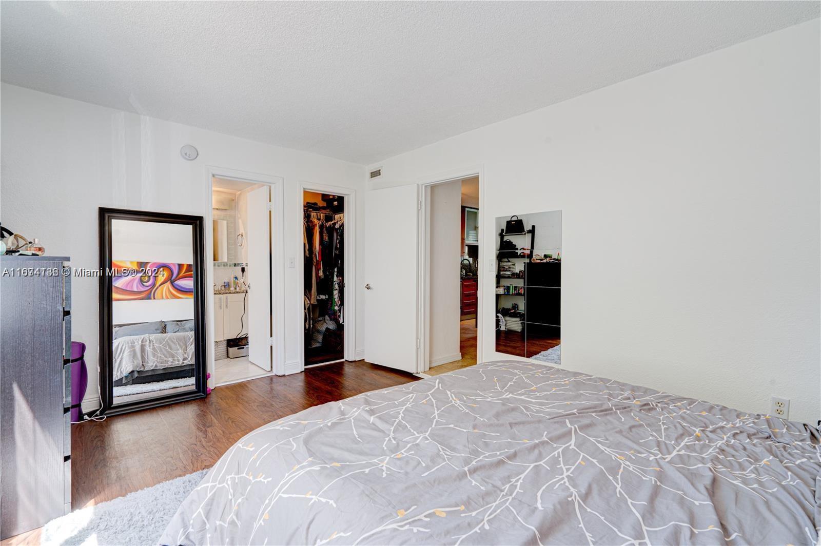 290 Navarre Ave # 302