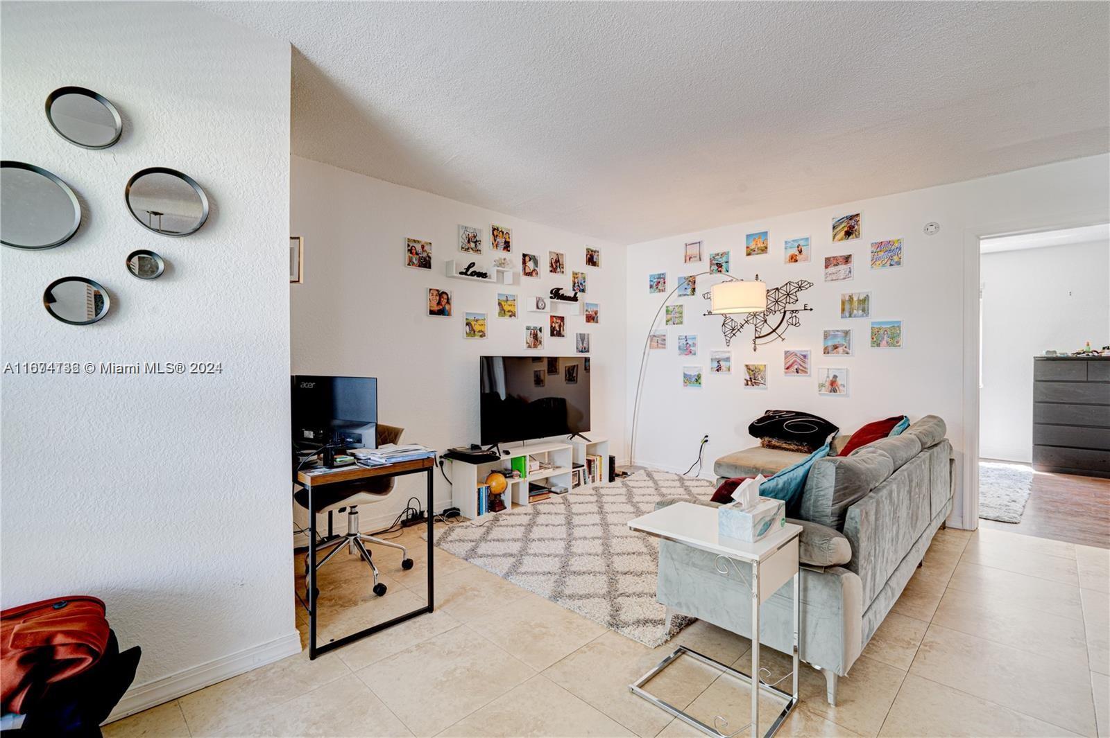290 Navarre Ave # 302