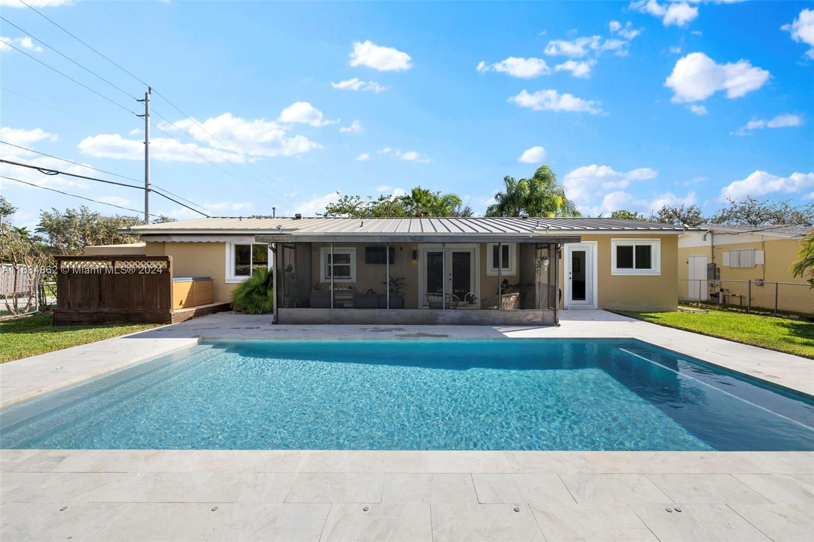 19800 SW 87th Ct