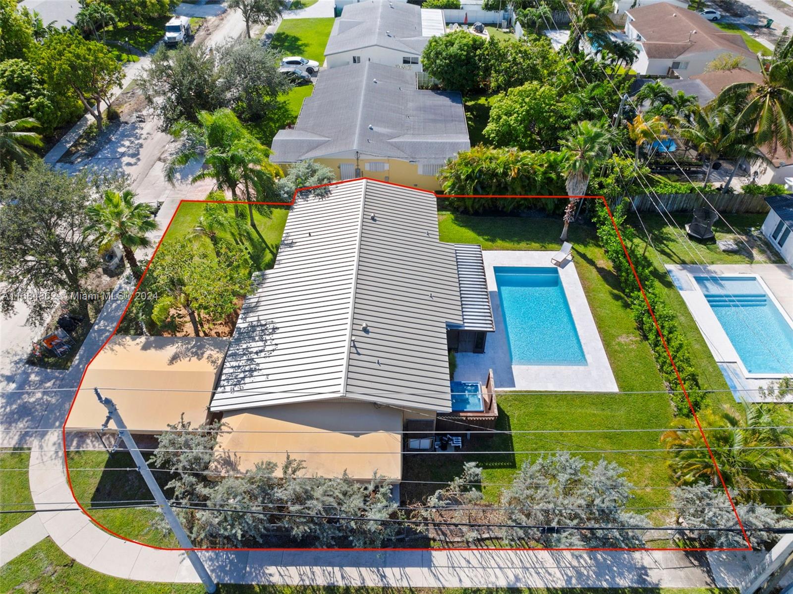 19800 SW 87th Ct