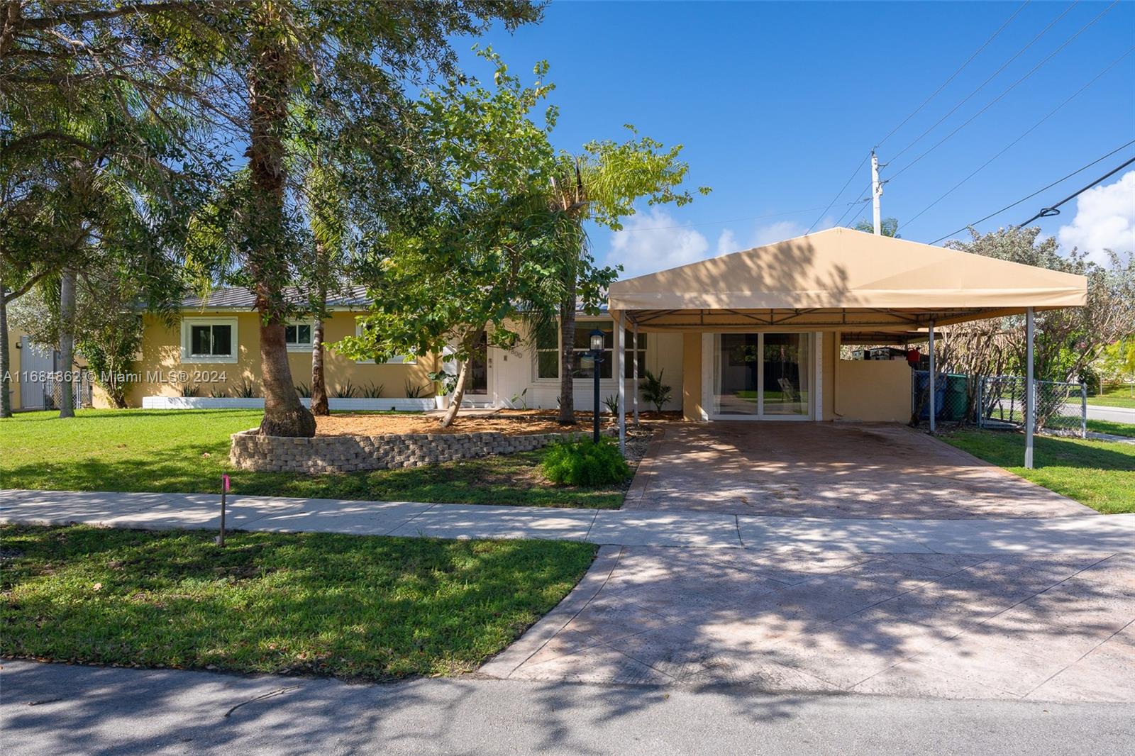 19800 SW 87th Ct
