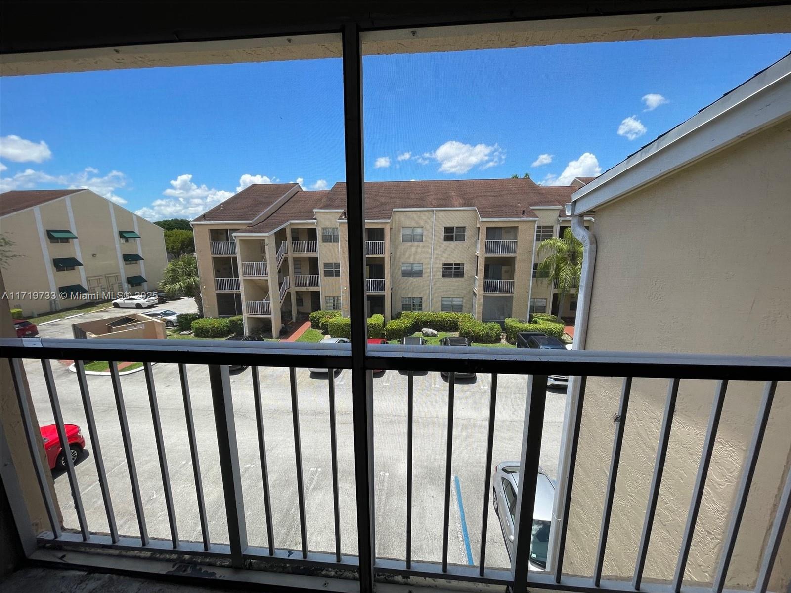 15300 SW 106th Ter # 512