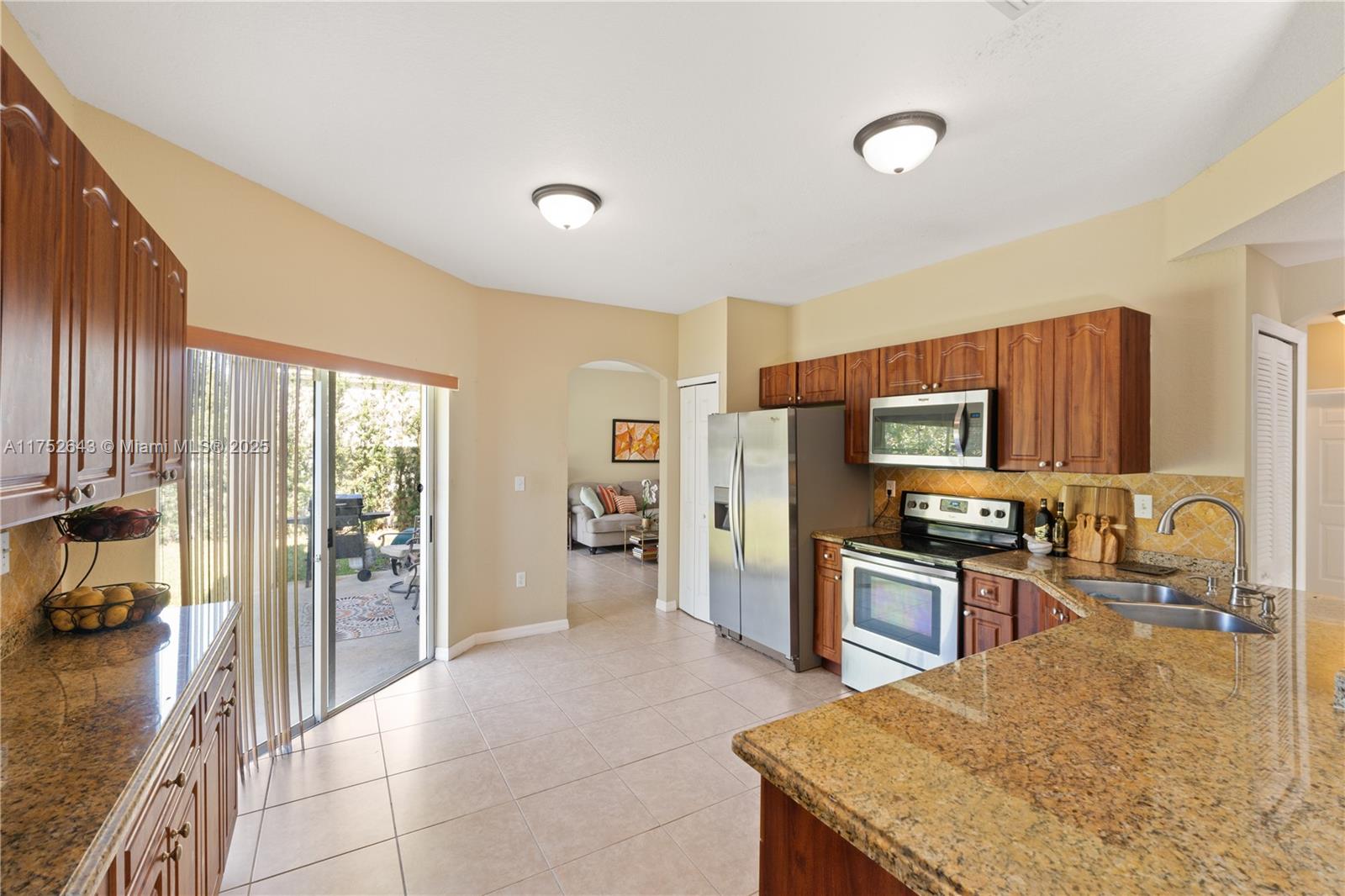 6042 SW 159th Ct