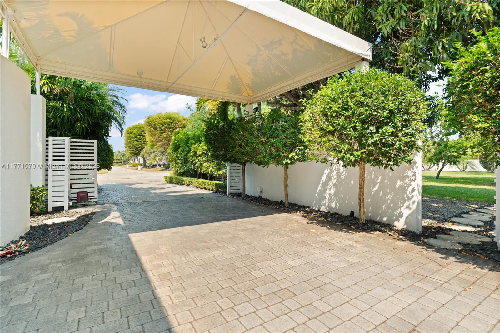10504 SW 129th Ter