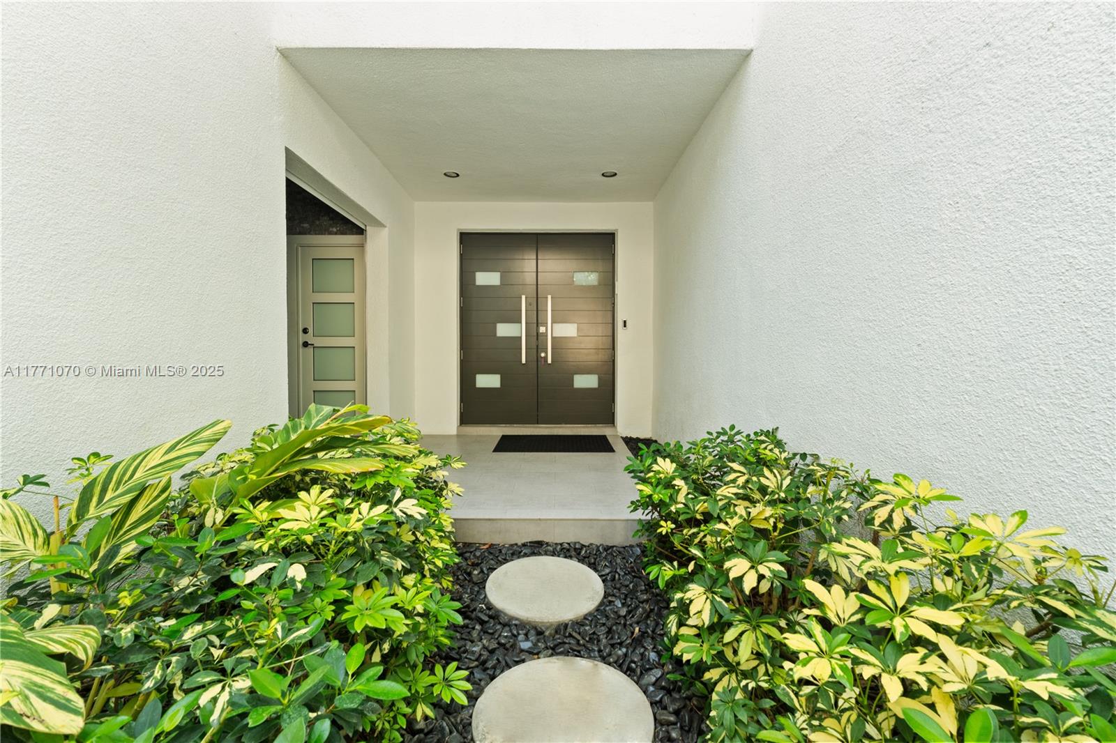 10504 SW 129th Ter
