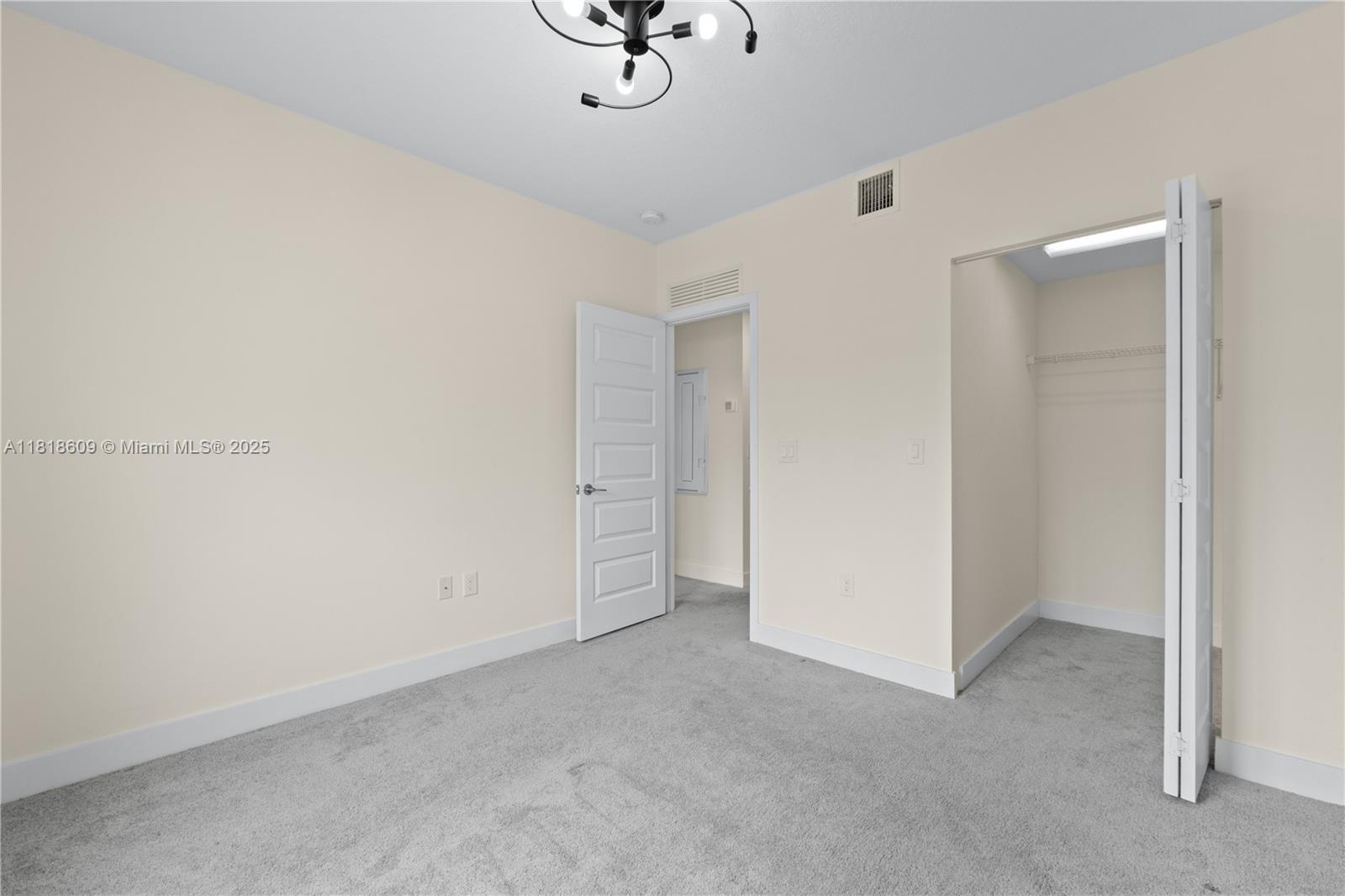 4746 NW 83rd Pkwy
