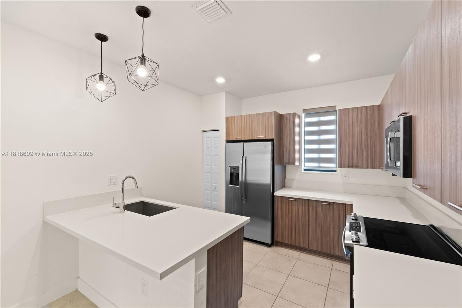 4746 NW 83rd Pkwy