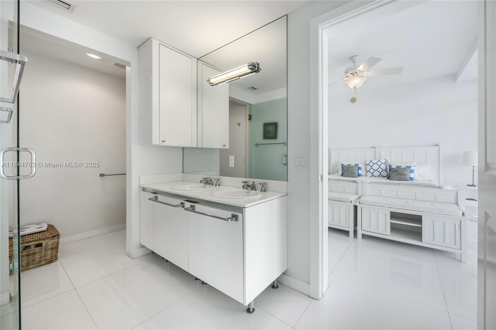 3737 Collins Ave # 801 Unit: S-801