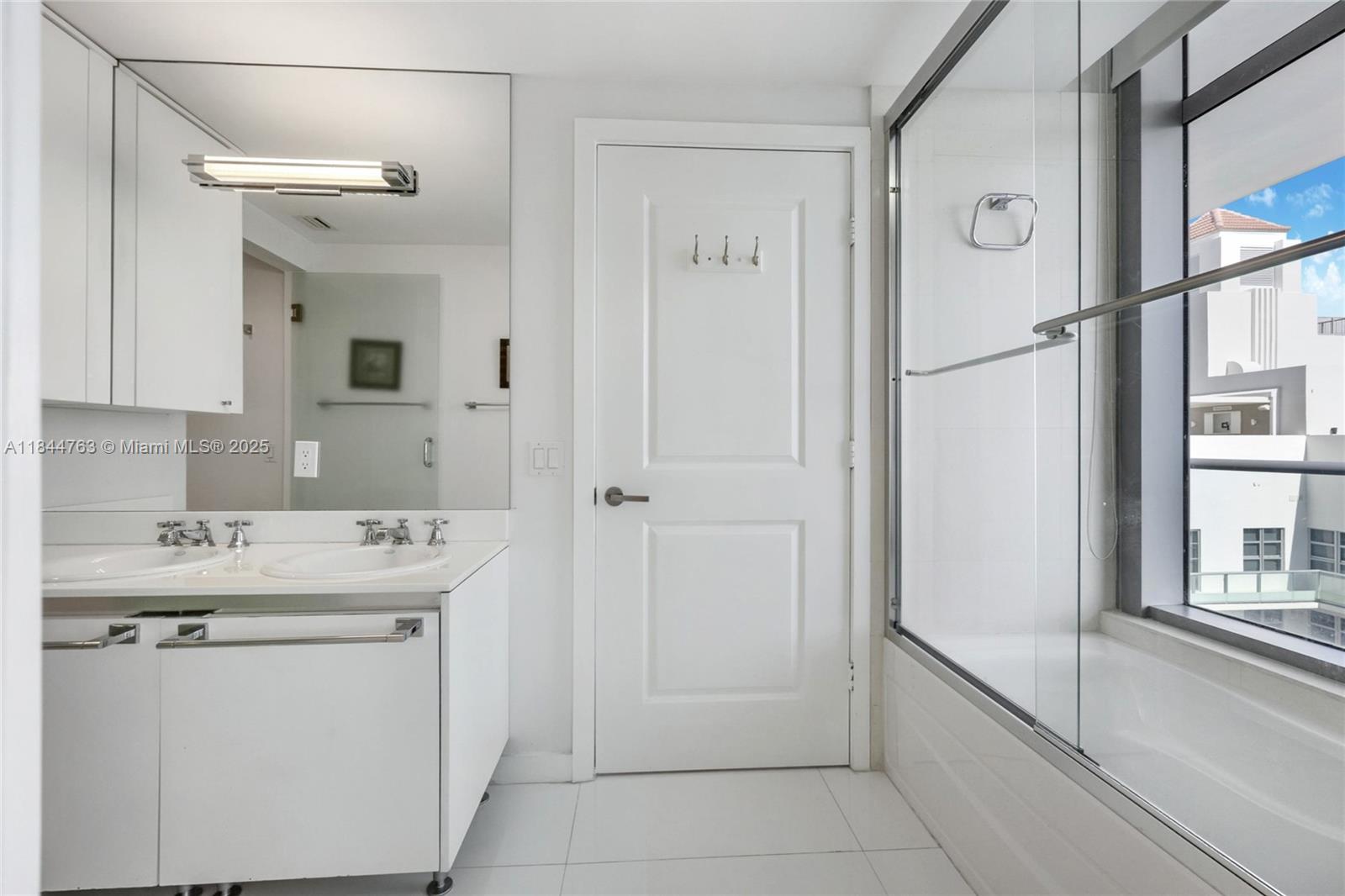 3737 Collins Ave # 801 Unit: S-801