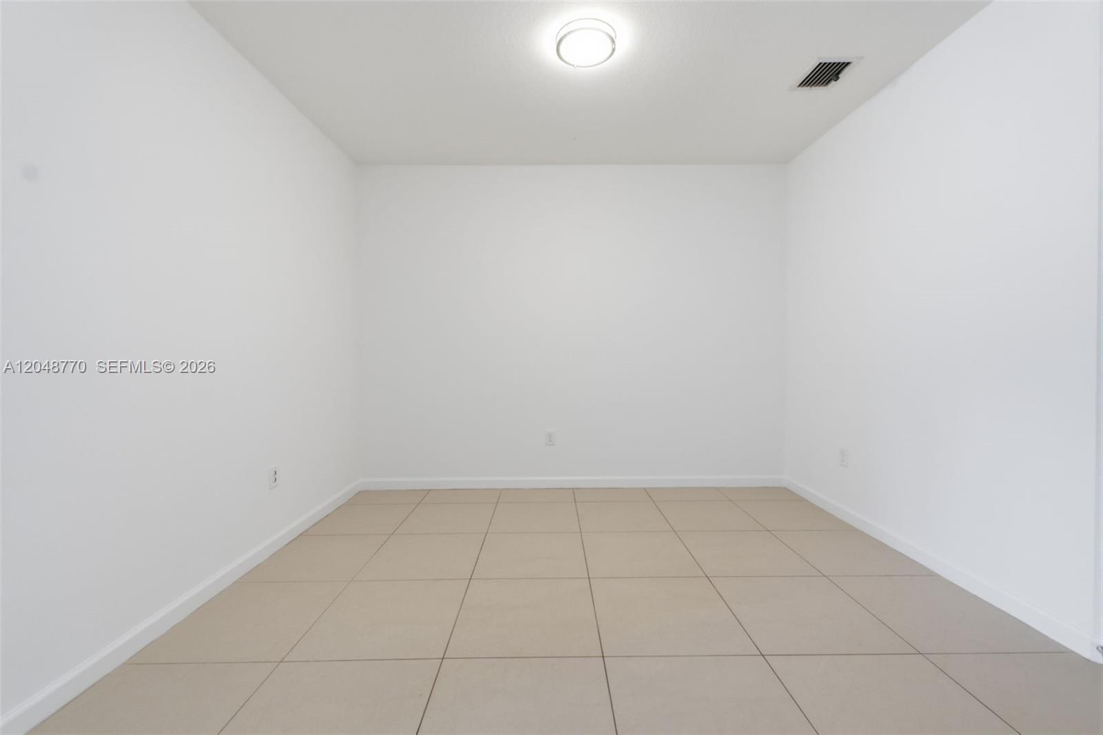 8820 NW 103rd Ave