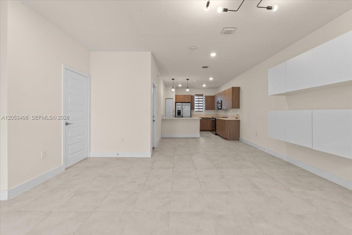 4746 NW 83rd Pkwy