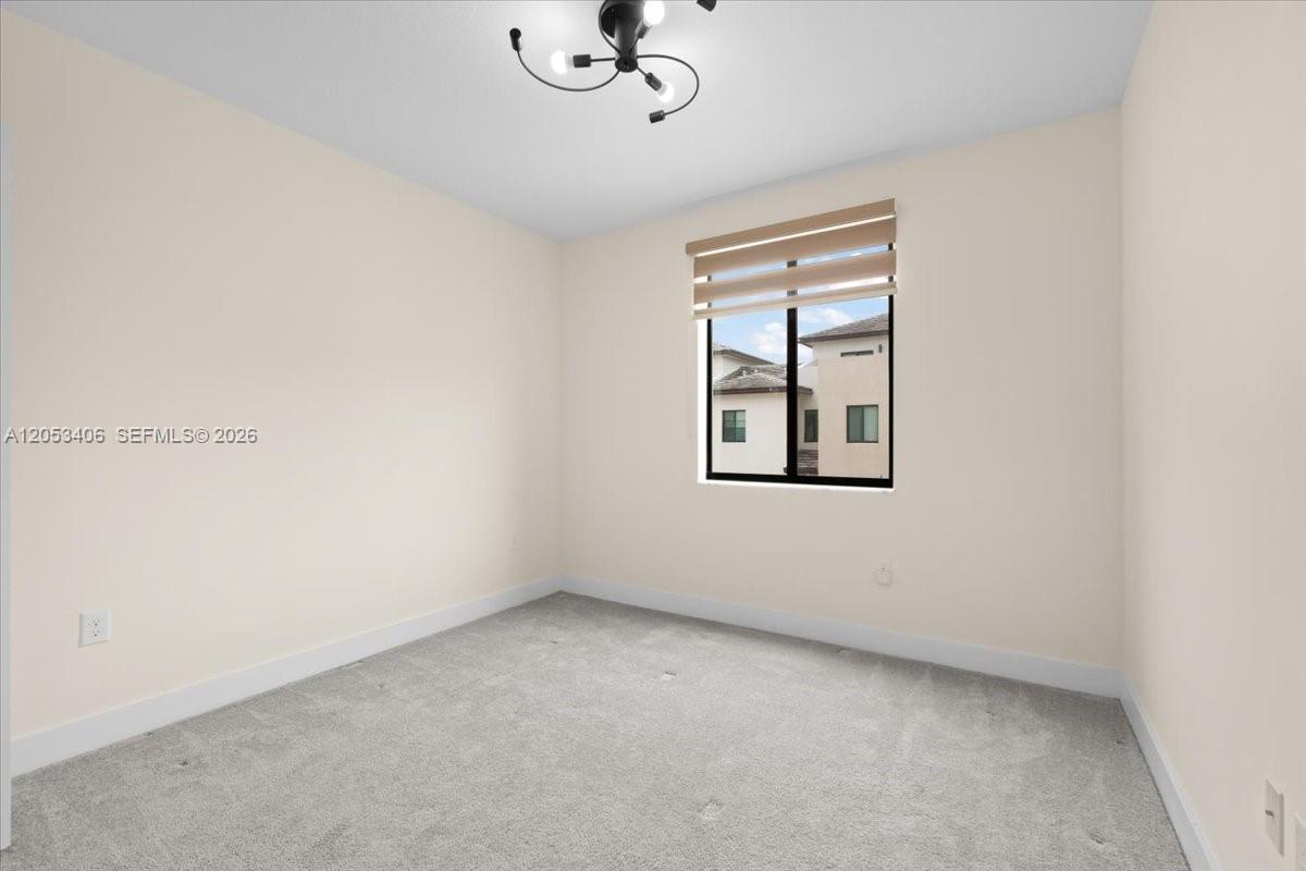 4746 NW 83rd Pkwy