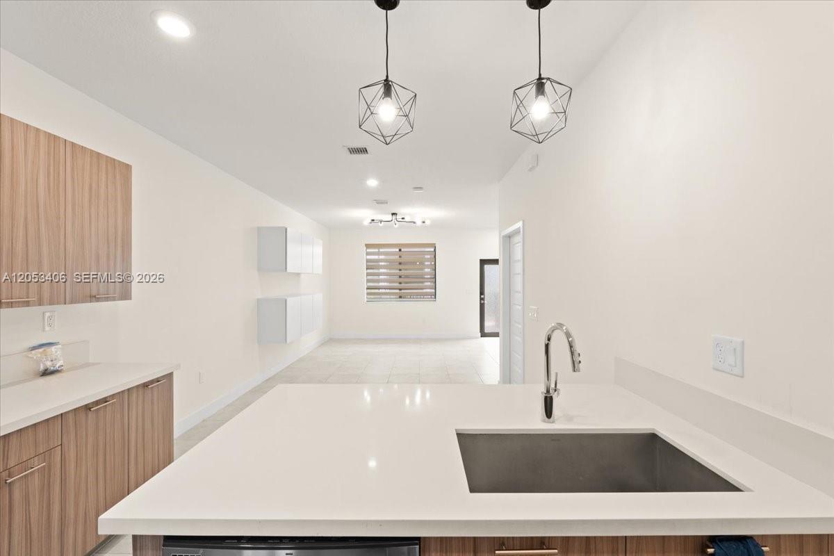 4746 NW 83rd Pkwy