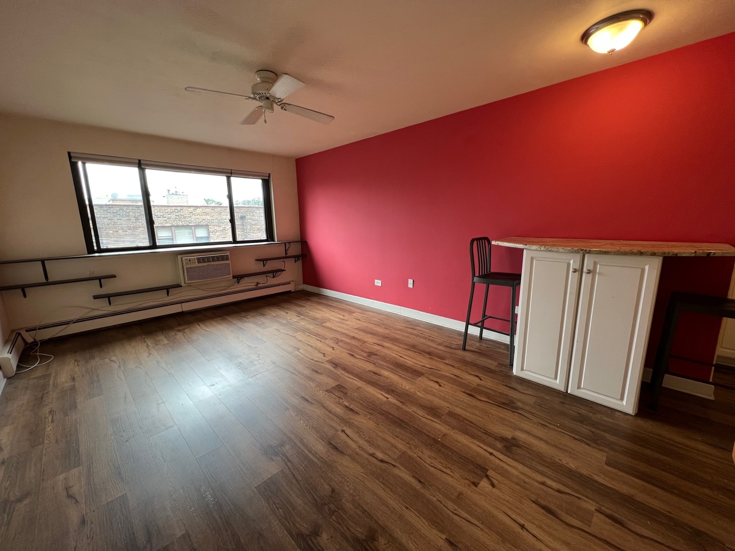 607 W Wrightwood Avenue Unit: 505