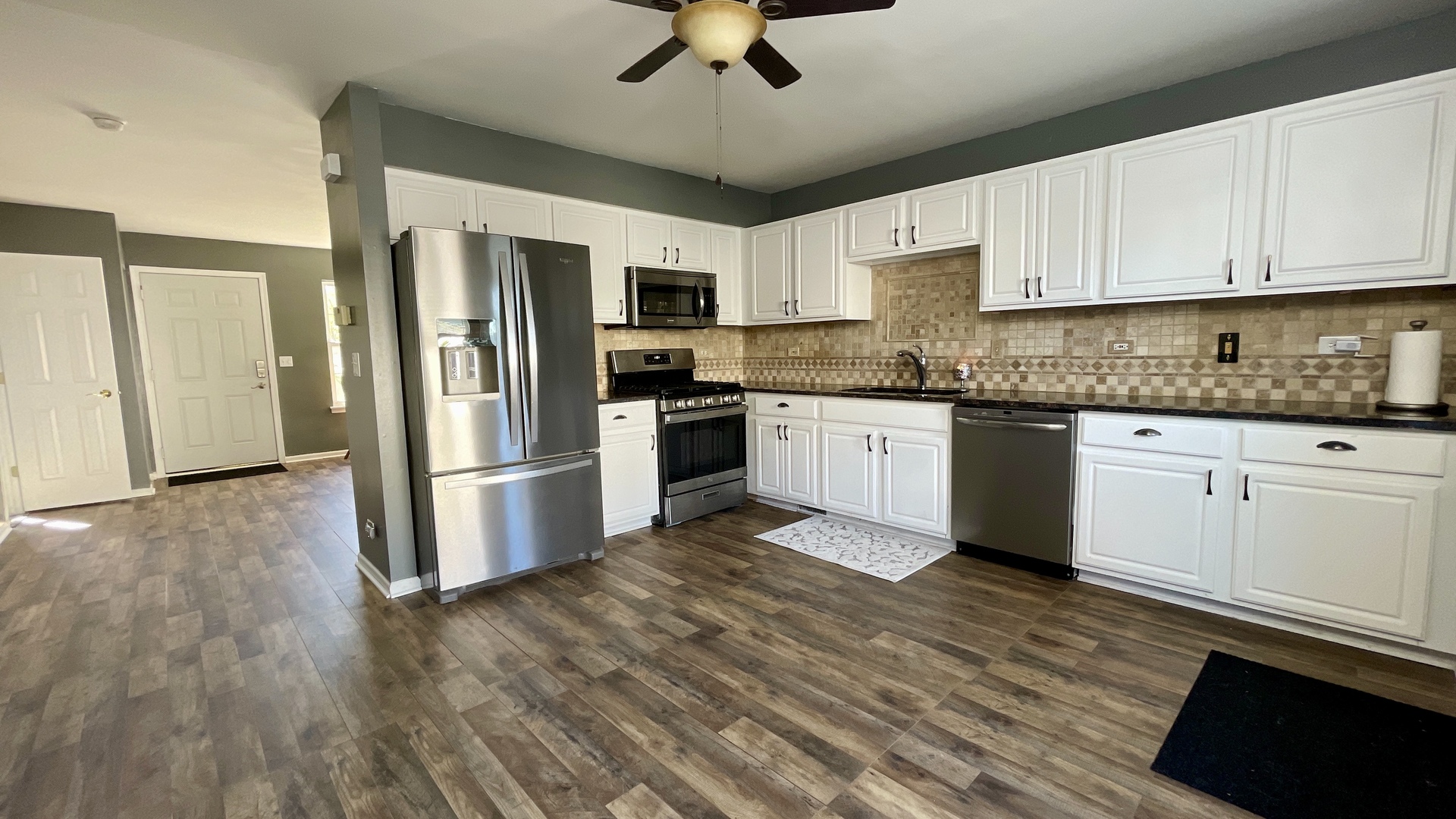 3090 Talon Circle