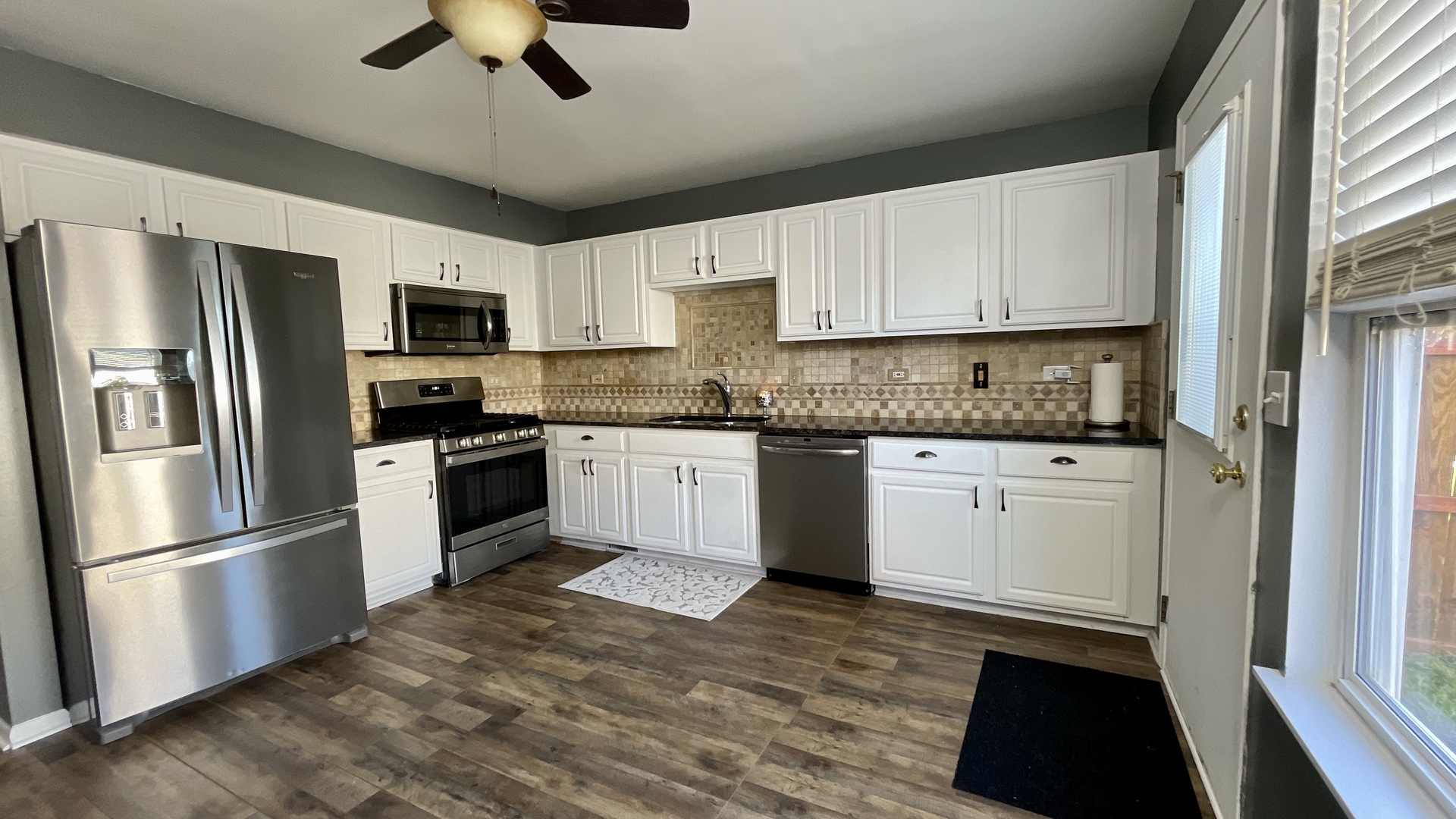 3090 Talon Circle